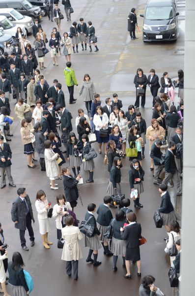 高校　　入学式 